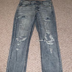 American Eagle boyfriend style jeans